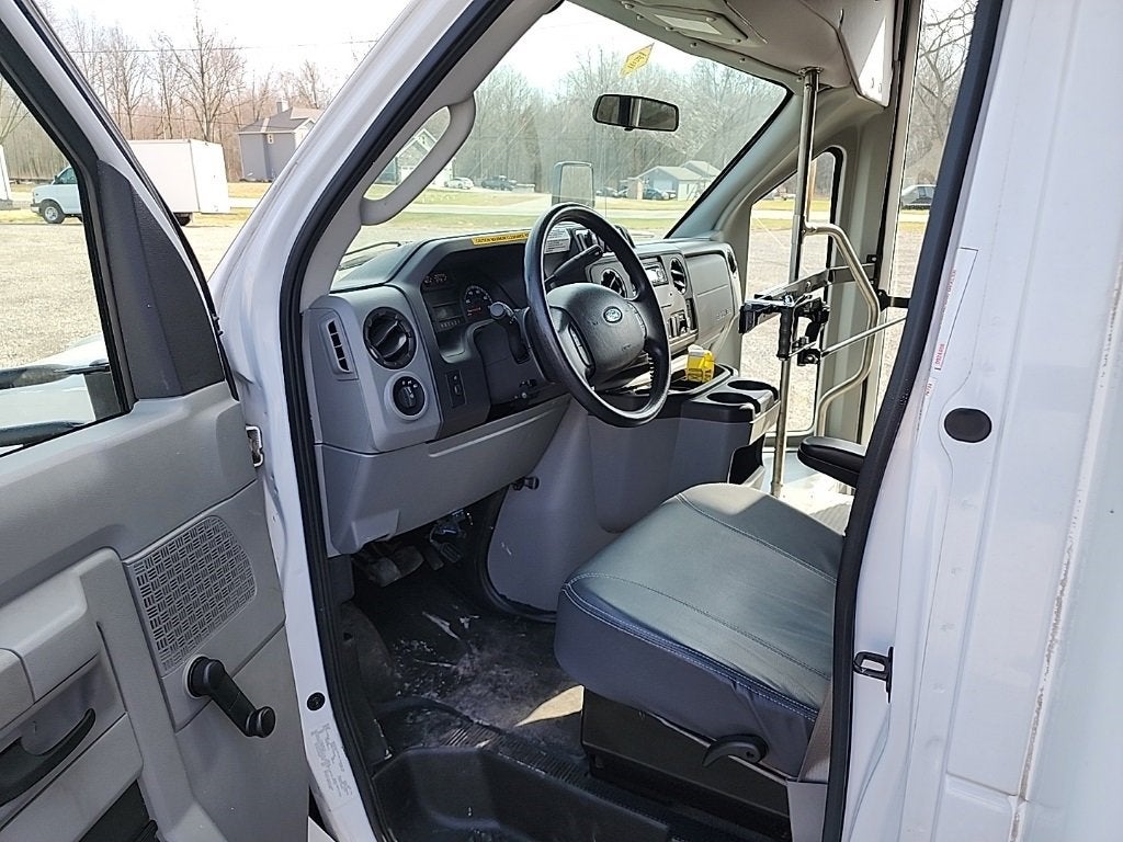 2016 Ford Econoline Commercial Cuta Base