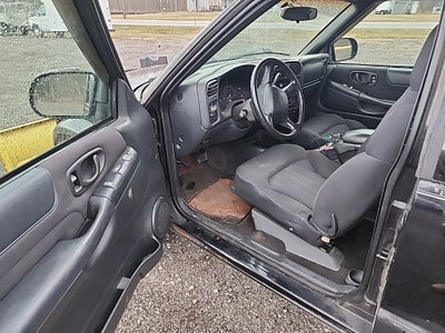 2003 Chevrolet S10 LS